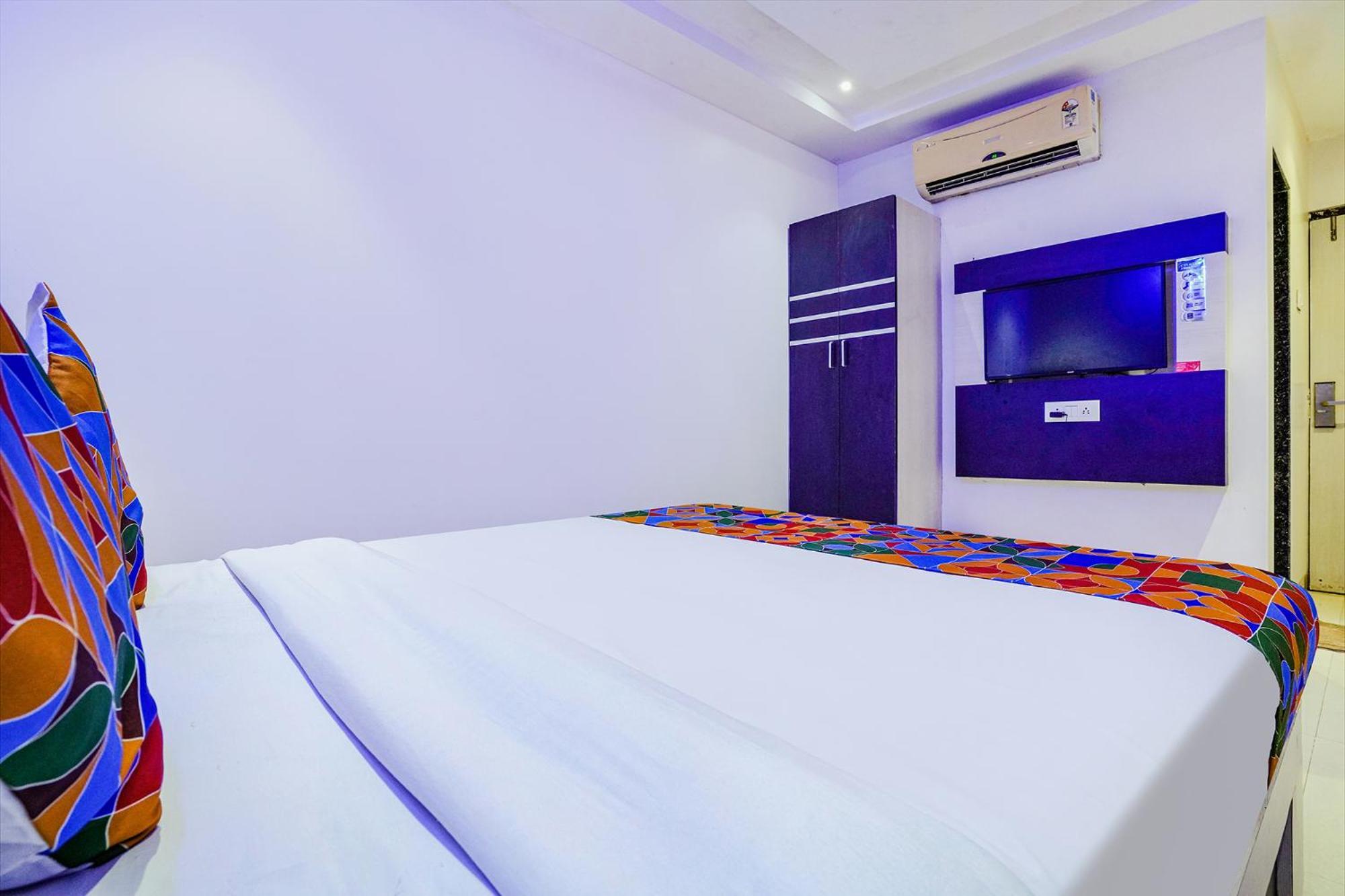 Fabexpress Embassy Suites - Nr Bkc Мумбаї Екстер'єр фото